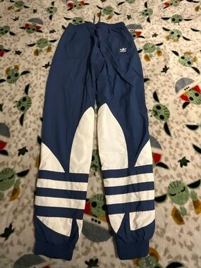 adidas big trefoil pants